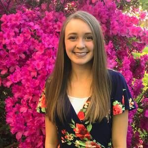 Meet your Posher, Caroline